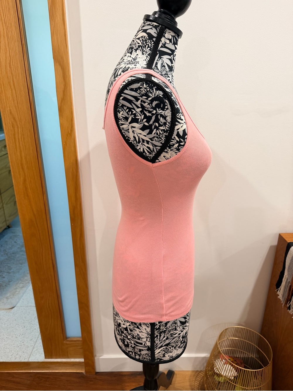 James Perse Ribbed Scoop Neck Tank - Picture 3 of 5